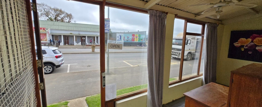 5 Bedroom Property for Sale in Riviersonderend Western Cape